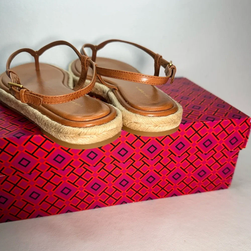 TORY BURCH Delicate Logo Thong - T-Bar Sandals casual outdoor summer vacation